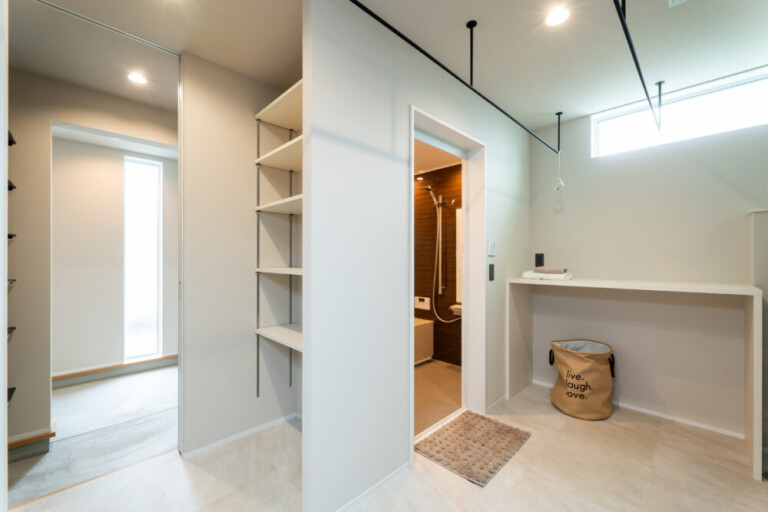 多子世帯　ワクワクの土間とリビングがつながるおうち