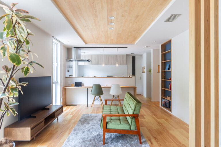 安曇野移住・田舎暮らしを楽しむ平屋のガレージハウス